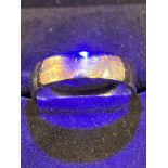 9ct Gold wedding band Weight 4g Size L