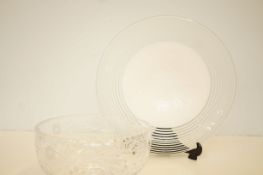Good quality crystal fruit bowl together with a ar