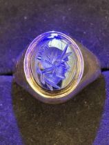 9ct Gold Centurion ring Weight 6.3g Size M.5