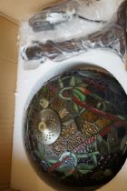 Tiffany style lamp as new - unopened shade diamete