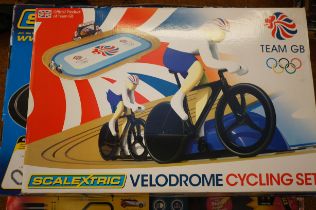 Scalextric team GB velodrome cycling set