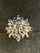 9ct Gold sapphire cluster ring Size L