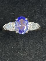 9ct Gold ring set with purple & 2 cz stones Size Q