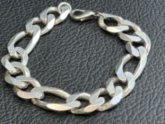 Gents heavy wrist chain