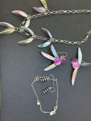 Costume jewellery necklace & earrings together wit