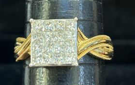 18ct Gold rolex diamond ring, approx 1 carat of di