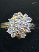 9ct Gold cluster ring set with amethyst's Size M 2