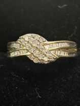 9ct Gold crossover ring set with diamonds Size O 2