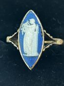 9ct Gold cameo ring Size O 2.6g