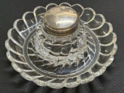 Jewellery, Watches, Glass, Ceramics & collectables -  Timed Auction