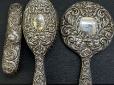 Silver brush & mirror set
