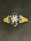 9ct Gold ring set with sapphire & diamond 2.1g Siz