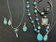 Collection of turquoise jewellery - majority silve