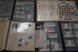 4x Albums of world stamps