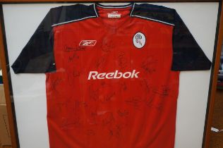 Framed Bolton Wanderers 2005 team signed shirt - n