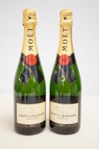Moet & Chandon champagne x2