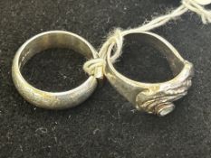 2 Silver rings