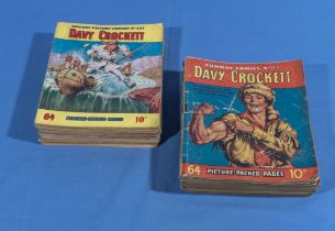 18 Vintage Davy Crockett comics 1950/60