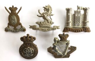 5 Victorian Cavalry cap badges. 6th Dragoon Guards ... 7th Dragoon Guards ... 6th Dragoons ... 7th