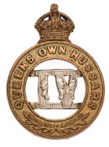 4th Queen's Own Hussars Edwardian cap badge circa 1902-06. Good rare die-stamped crowned QUEENS