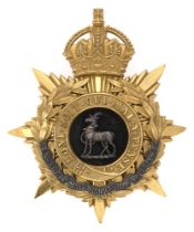 Badge. Royal Warwickshire Regiment Officer's helmet plate circa 1901-14. Fine gilt crowned star