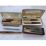 Mixed pens to include two boxed sets of Parker 51 pens, carved treen pen and others Location: