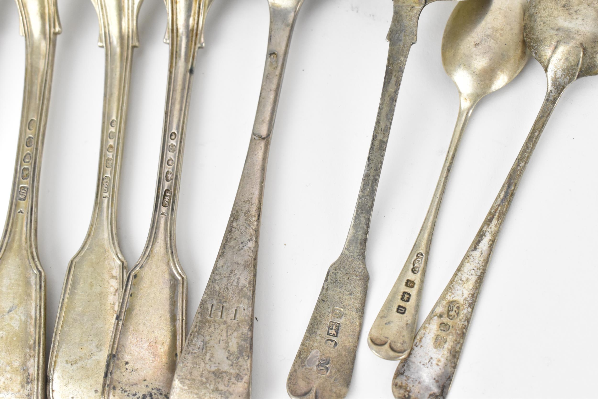 A set of Victorian silver dinner forks by Thomas Whipham, London 1849, comprising six dinner forks - Image 5 of 5