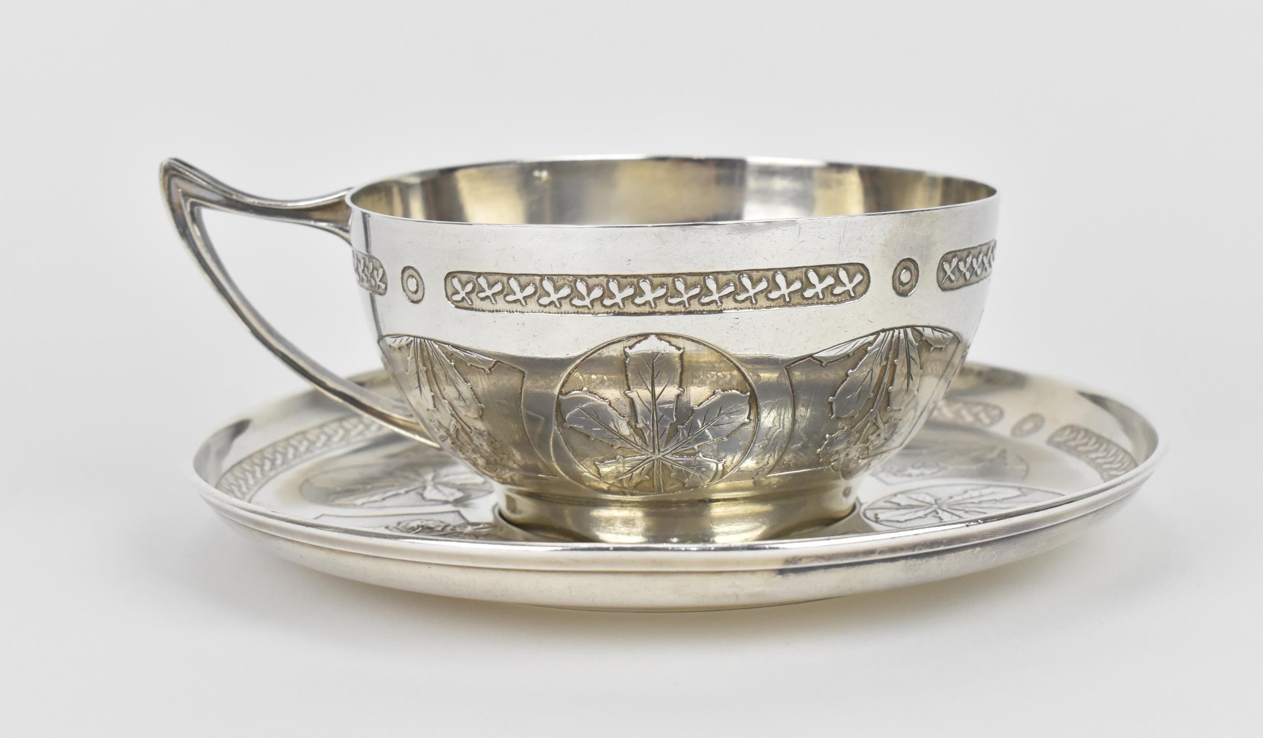 A French silver cup and saucer by the Tetard brothers, circa 1900, with horticultural theme frieze - Image 3 of 7