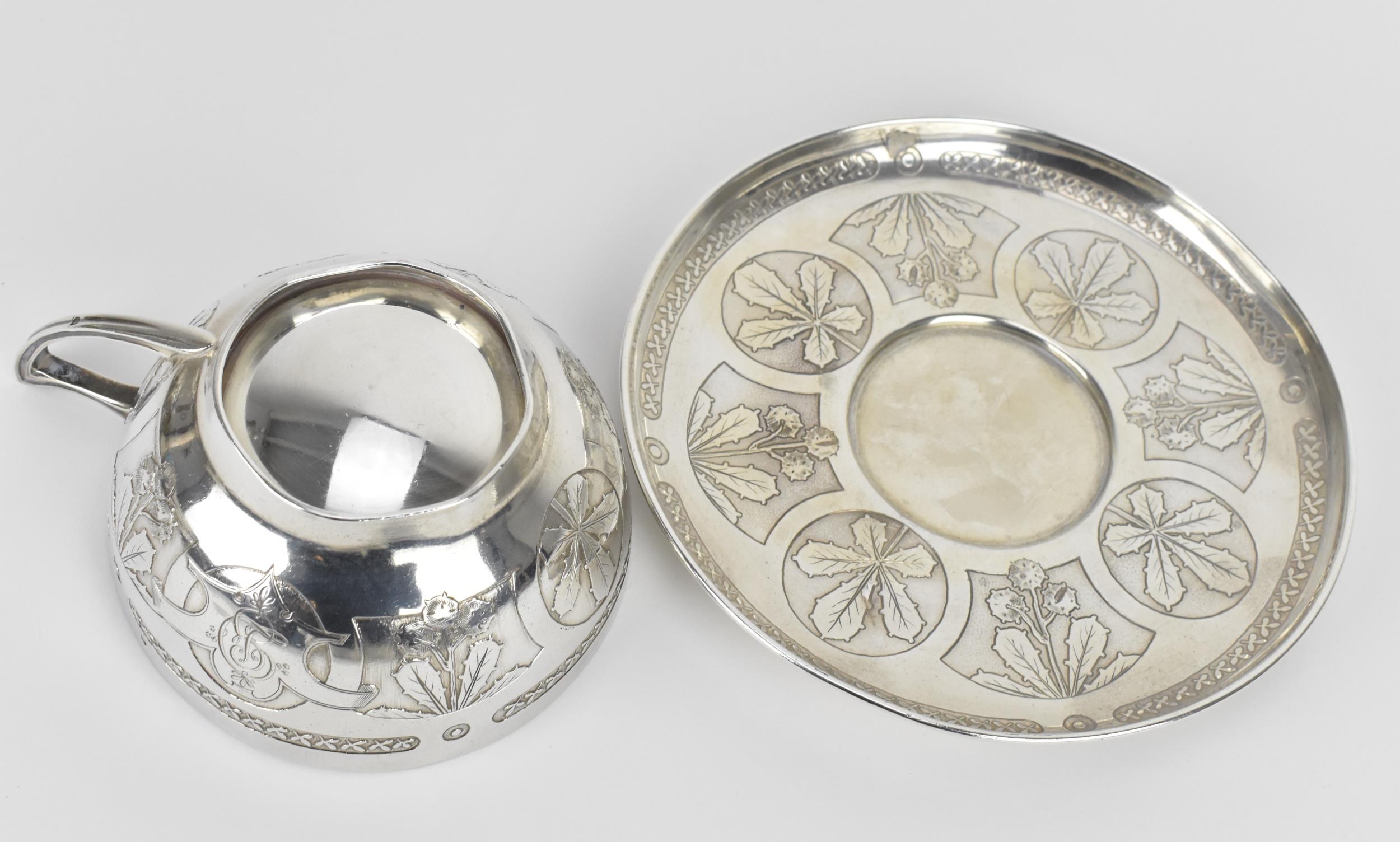 A French silver cup and saucer by the Tetard brothers, circa 1900, with horticultural theme frieze - Image 4 of 7