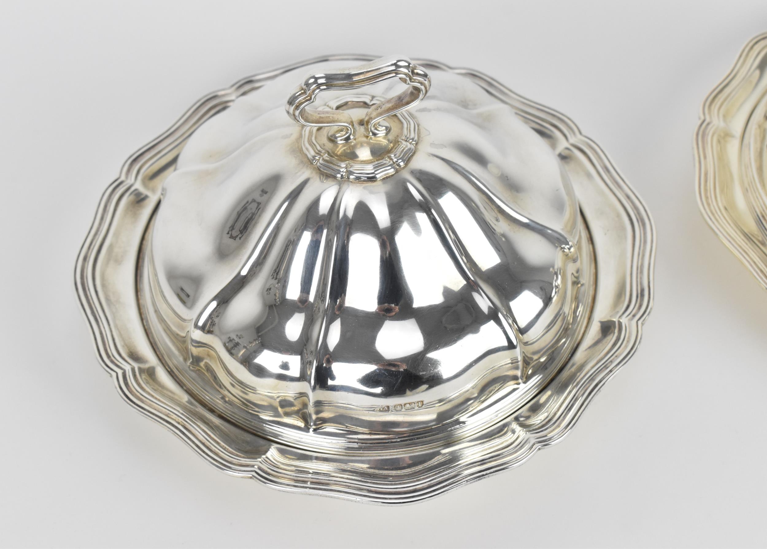 A pair of George V silver entree dishes by Atkin Brothers, Sheffield 1927, each with lids surmounted - Image 3 of 6