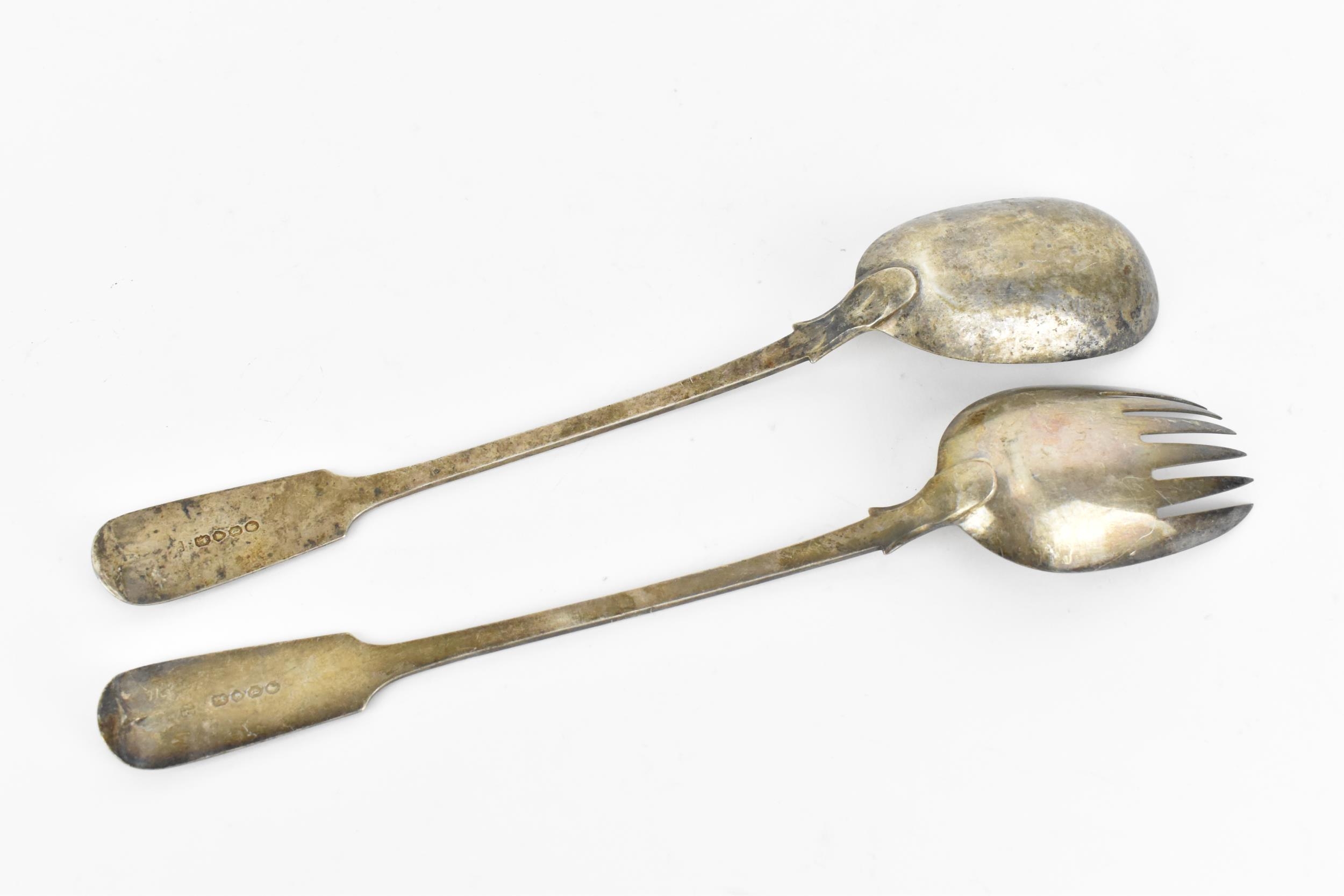 A pair of Victorian silver servers by Elizabeth & John Eaton, London 1860, in the fiddle pattern, - Image 3 of 4