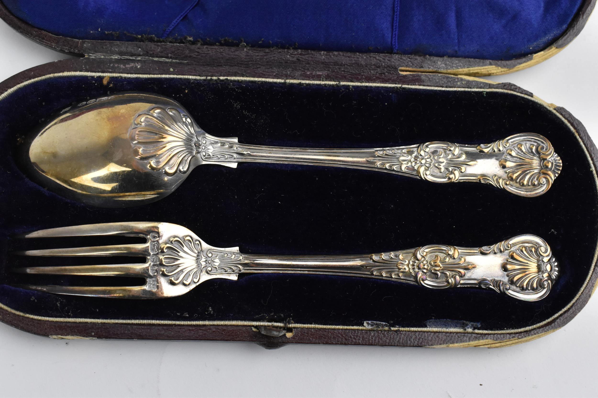 A cased Victorian silver christening set by Henry Wilkinson & Co, Sheffield 1860, in the Queen's - Image 2 of 6