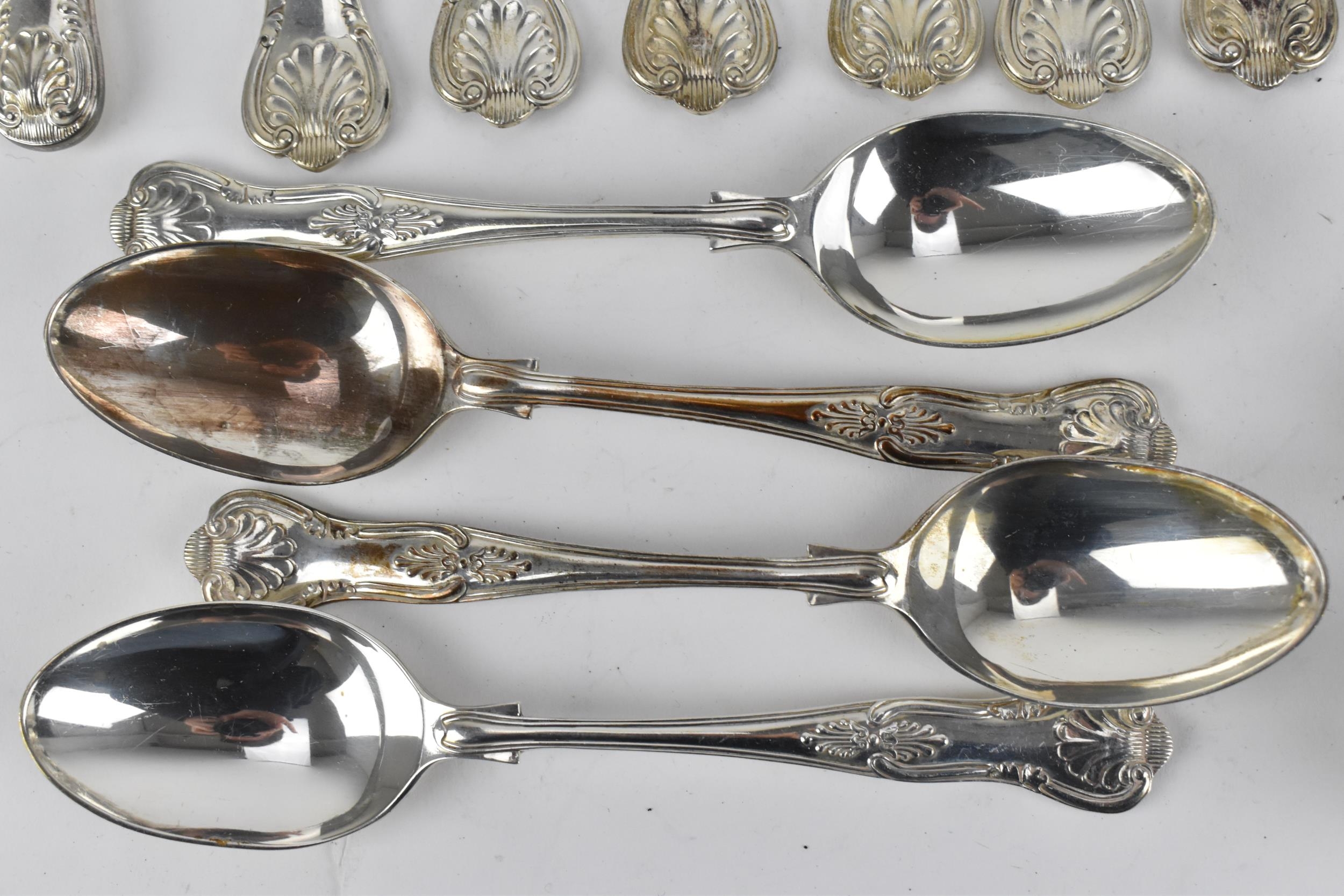 A set of Elizabeth II silver flatware for six setting by Hugh Foulerton, Sheffield 1982, in the - Image 4 of 8