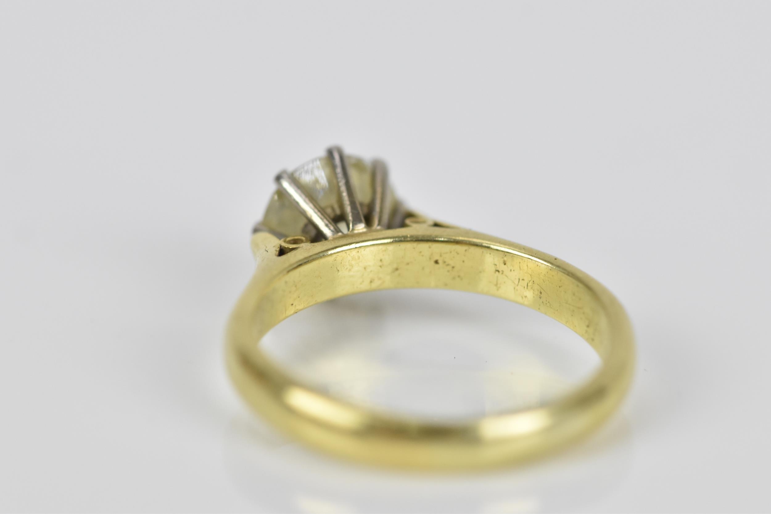 An 18ct yellow gold, white metal and solitaire diamond ring, the brilliant cut stone in an eight - Image 5 of 8