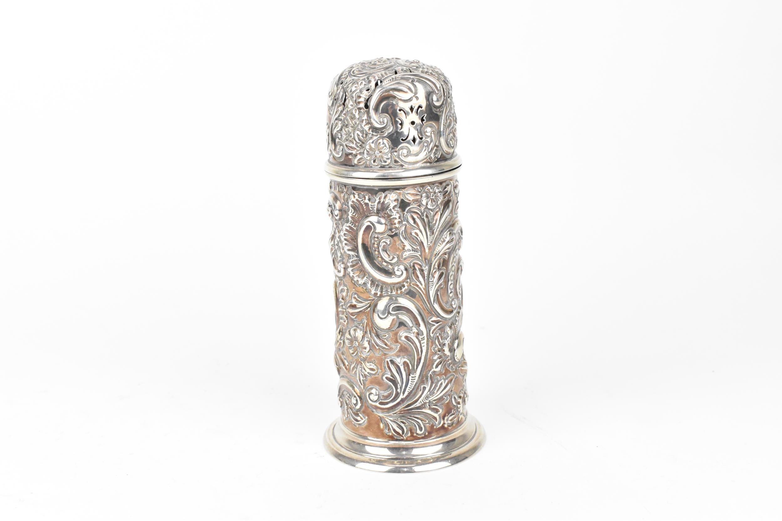 An Edwardian silver sugar sifter by Thomas Hayes, Birmingham 1901, in the lighthouse form with - Image 5 of 6