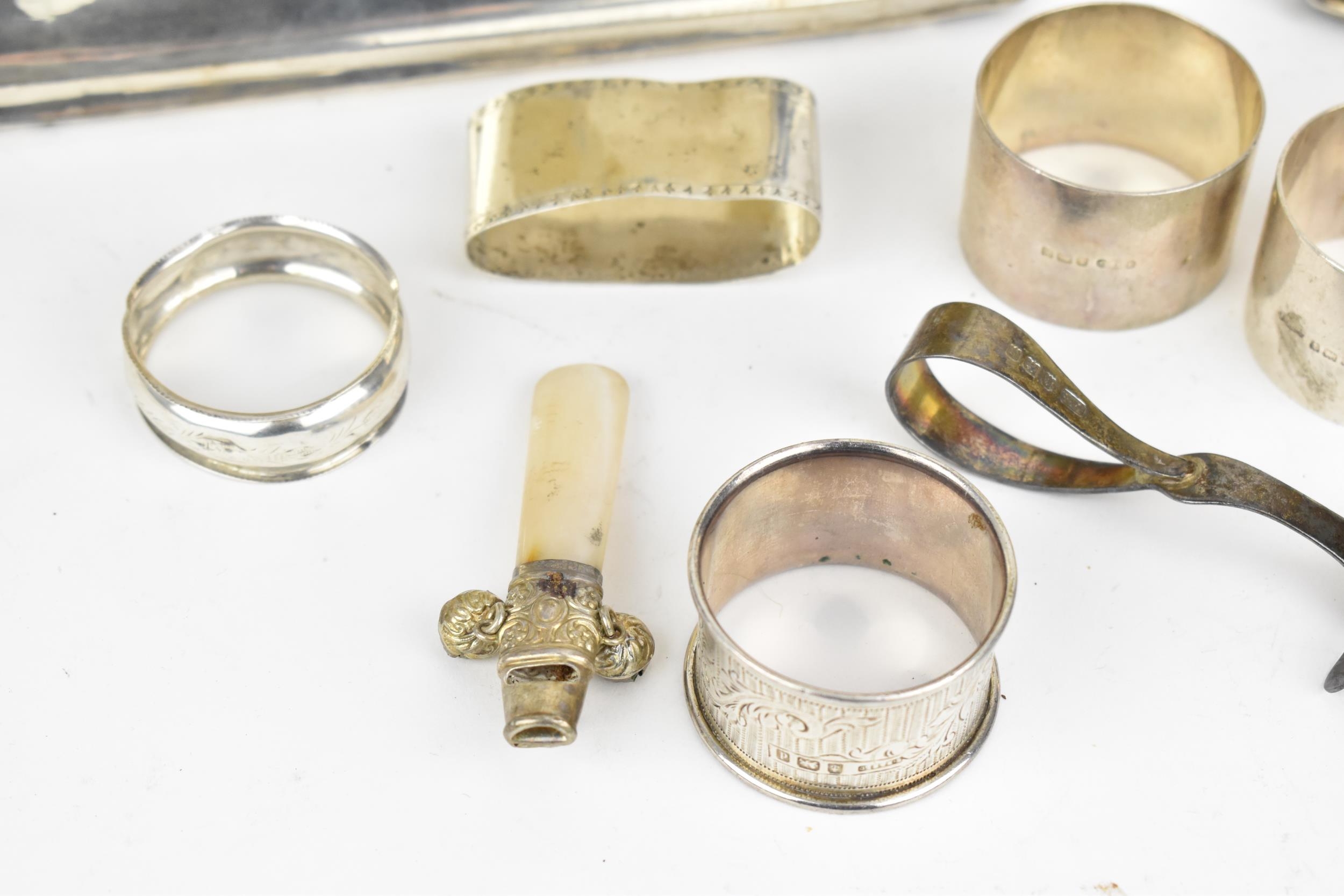 Two early 20th century silver framed photo frames, one by Henry Matthews, Birmingham 1922, the other - Image 3 of 10