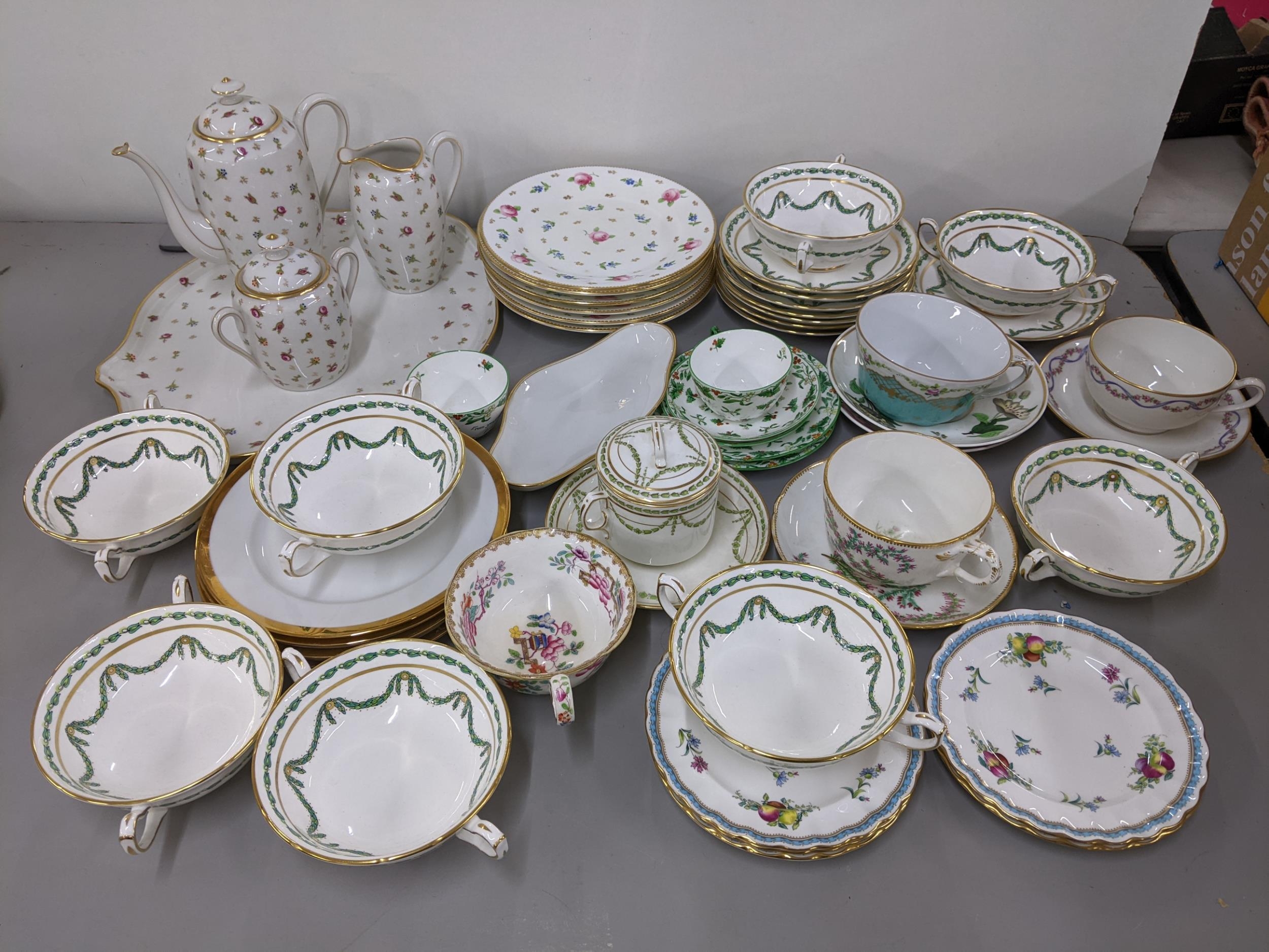 A mixed lot of porcelain to include a Legrand & Co Limoges part tea set, Victorian Coalport