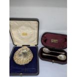 A boxed late 20th century shell shape silver dish hallmarked, Birmingham 1919 together with boxed