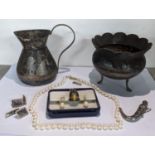 Mixed lot jewellery to include Niello white metal brooch, together with white metal jug and bowl and