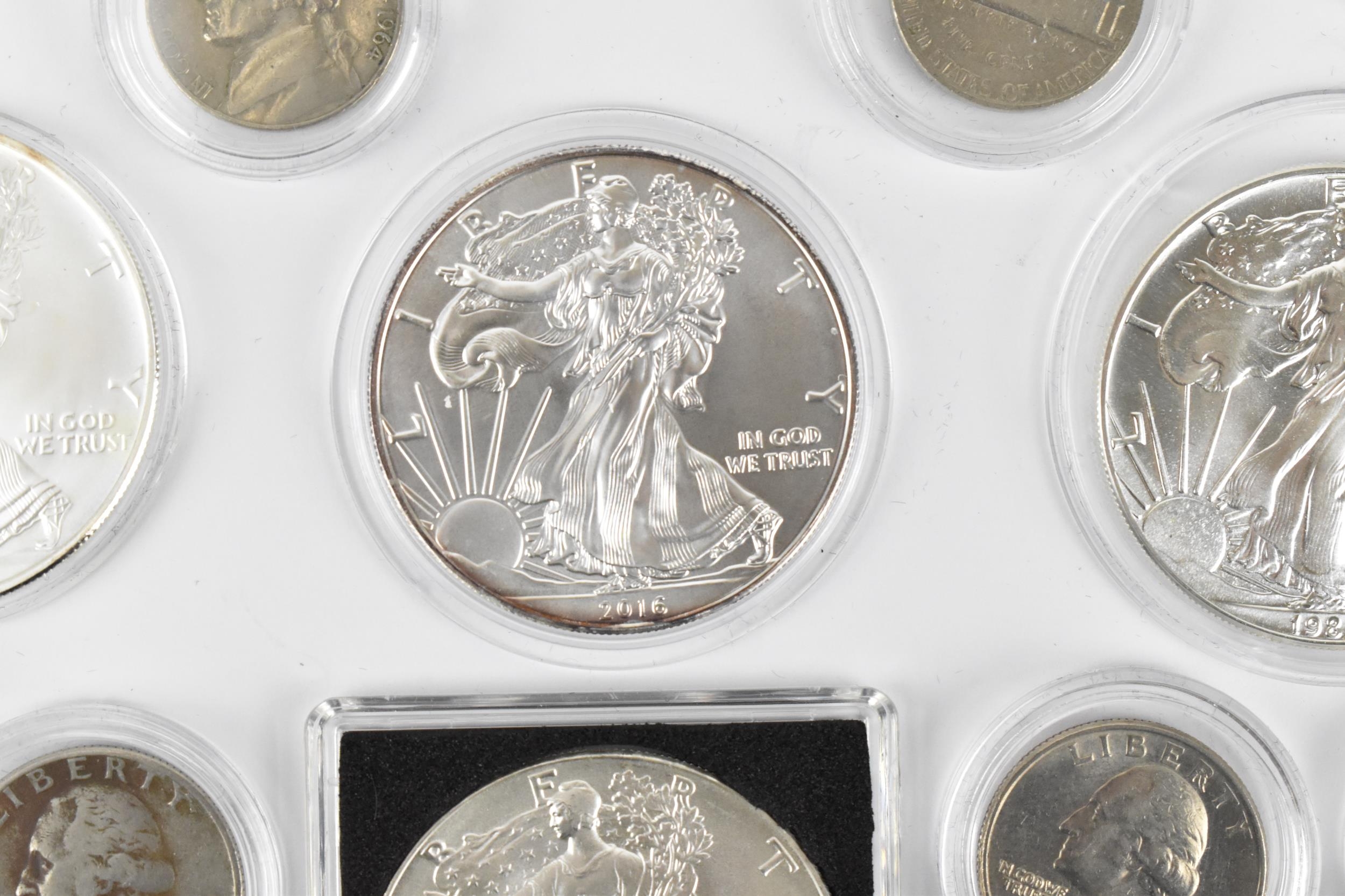 United States of America - mixed mid 20tcentury and later coinage to include Silver Eagles, quarters - Image 4 of 7