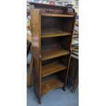 An early 20th century oak five tier open bookcase having sausage and pea moulding, 119.5cm h x