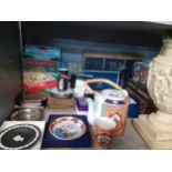 Mixed collectables to include a Wedgewood trinket dish, playing cards, coasters and a Japanese tea