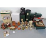 A mixed lot of collectables to include boxed Hedgies, Fruits of Love, boxed Harmony Kingdom items to