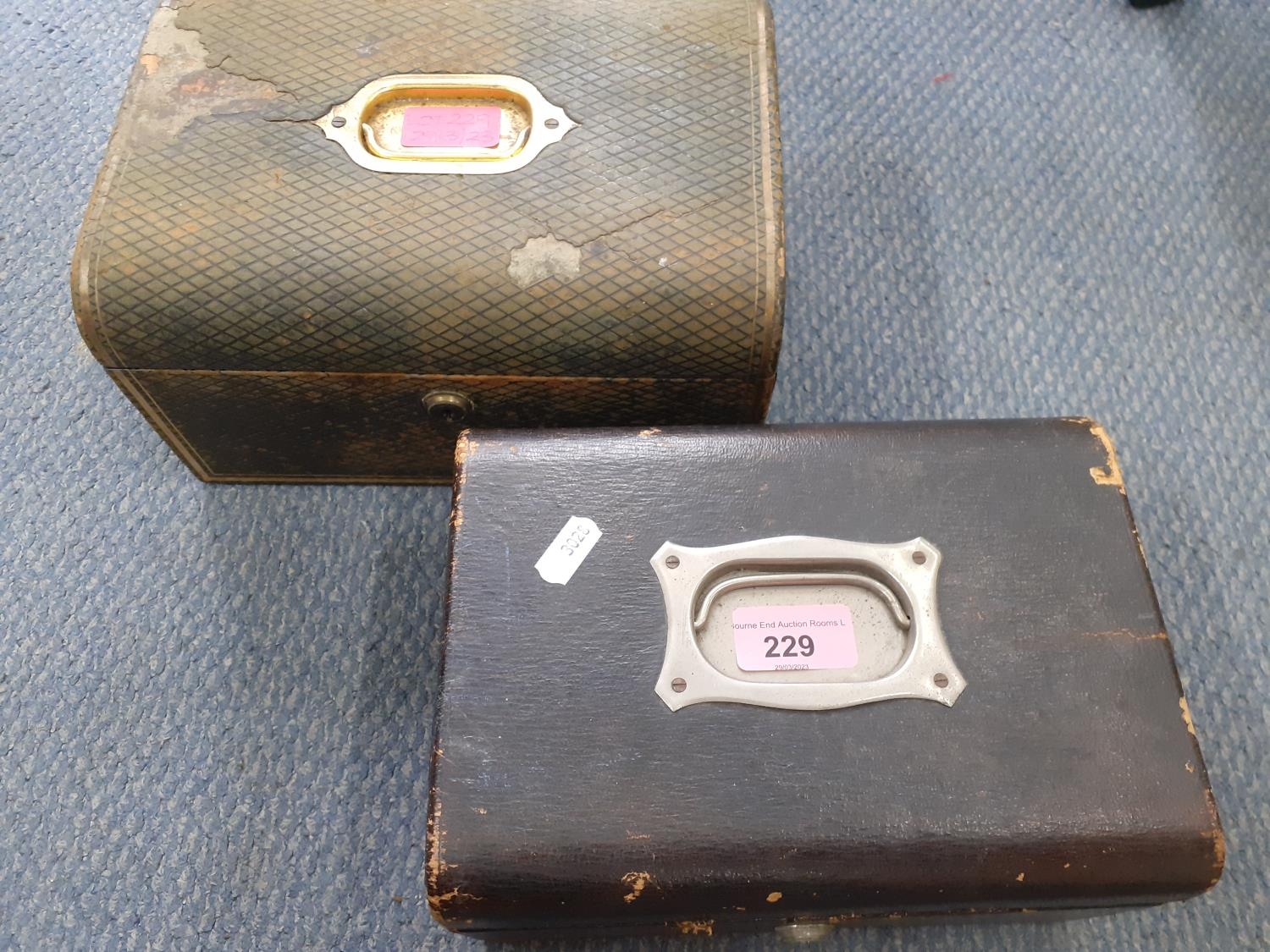 A R Jones & Co jewellery box and a jewellery casket, both late 19th/early 20th century and - Image 3 of 3