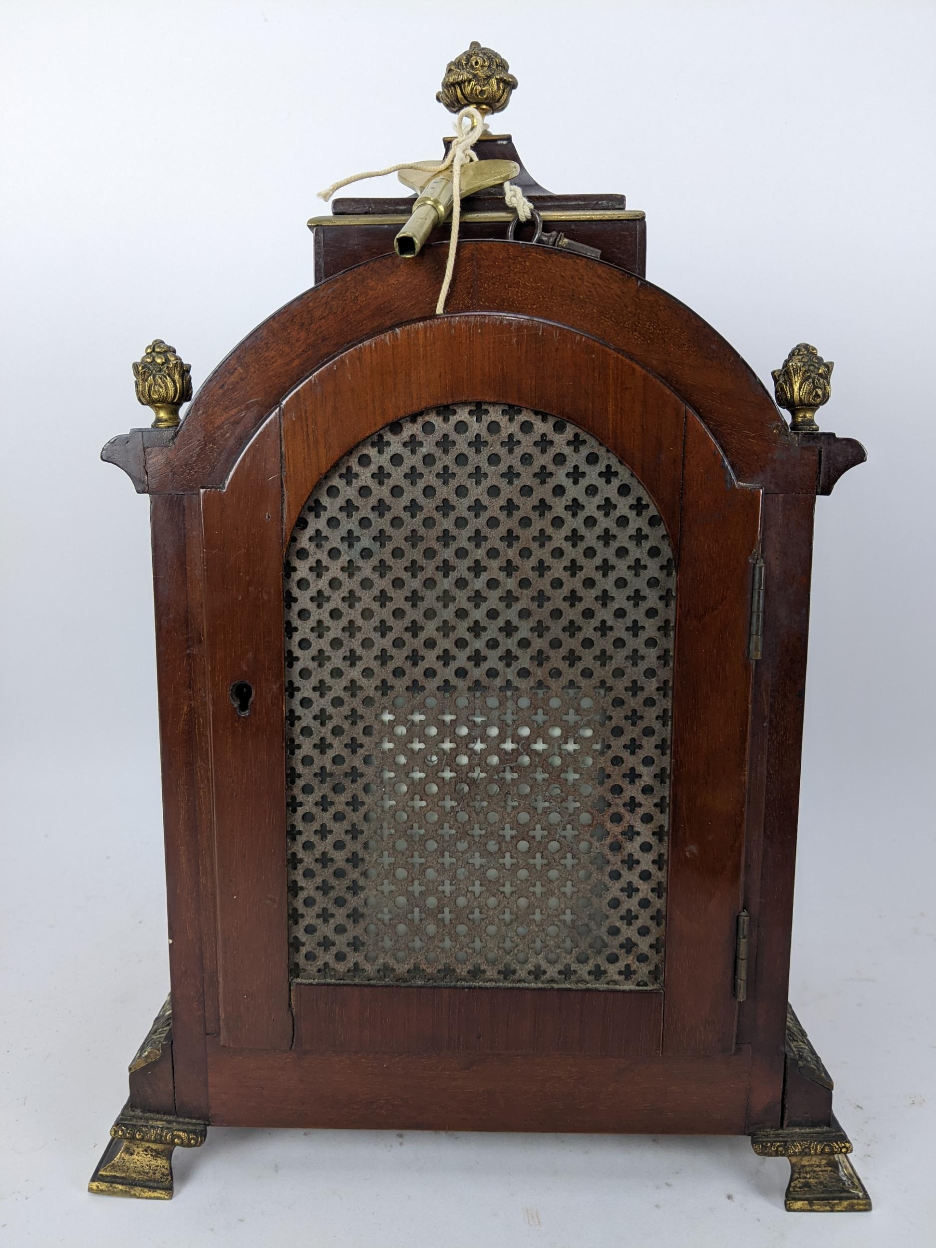 A late 19th/early 20th century mahogany bracket clock, the case having basket of flowers finials, - Image 4 of 5