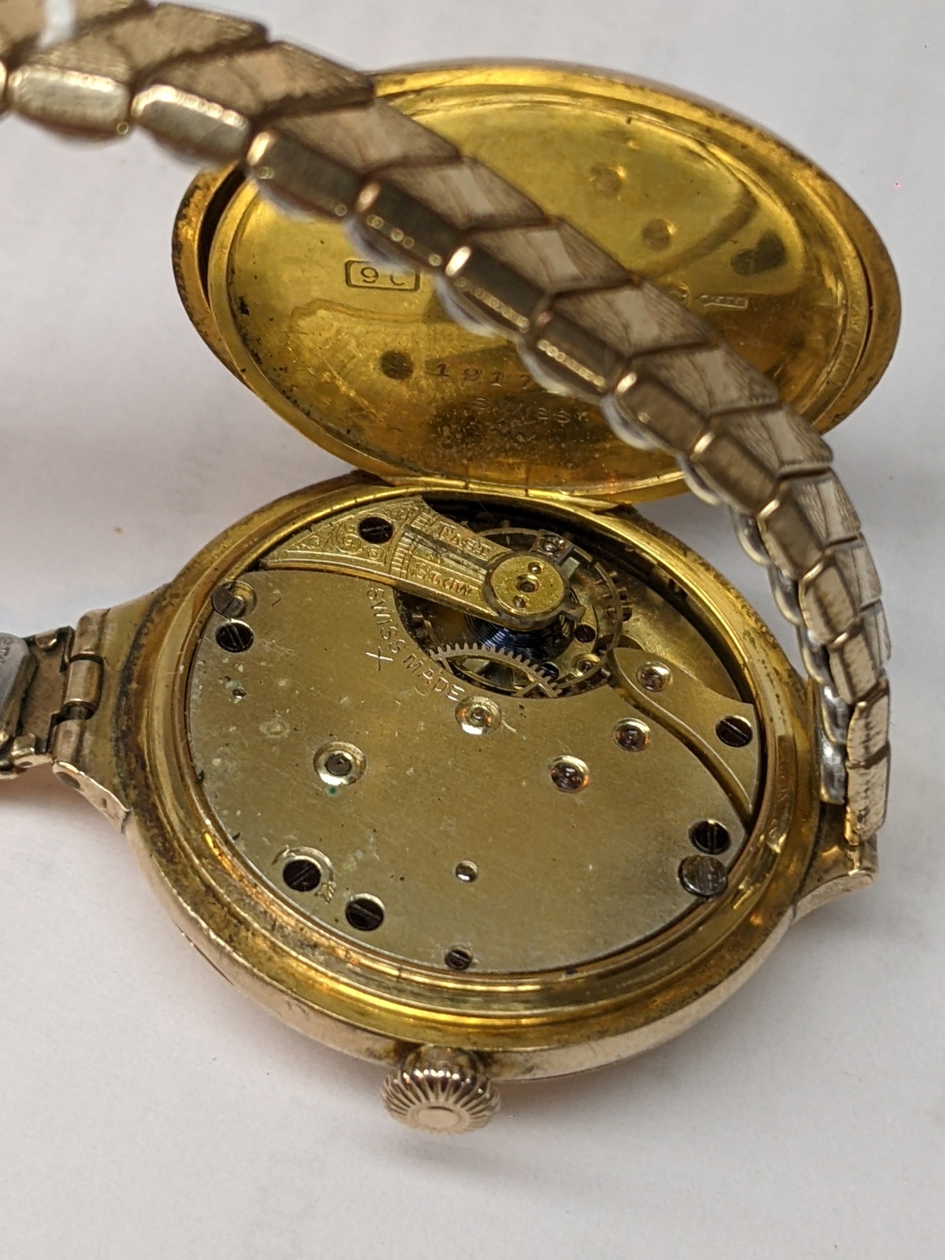 An early 20th century 9ct gold ladies half hunter wristwatch, having a white enamel dial, blued - Image 5 of 5