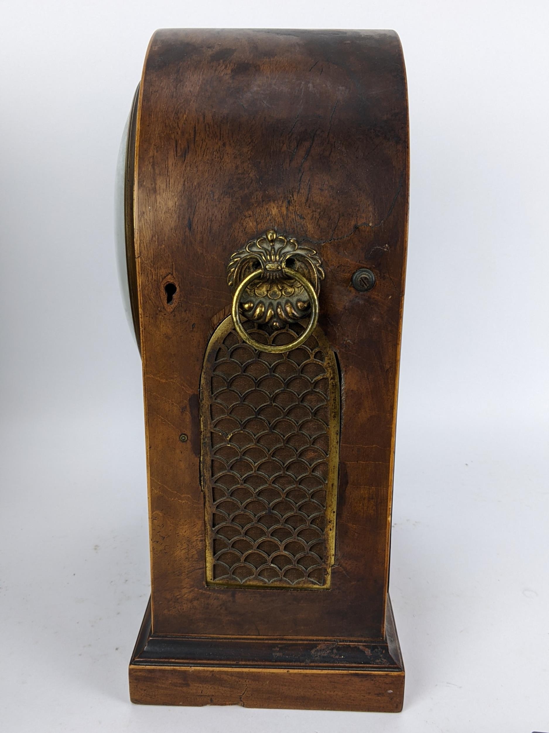 A Regency mahogany bracket clock having an arched top case with boxwood string inlaid, two ring - Image 5 of 7