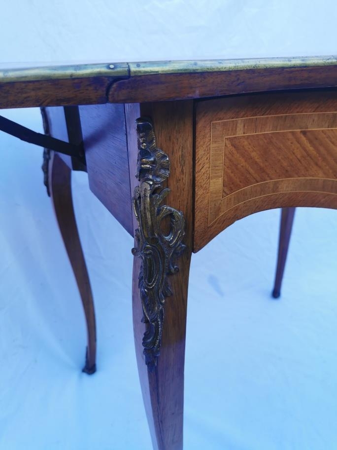 A George III ormolu and brass mounted rosewood and marquetry pembroke table, the serpentine top - Image 5 of 10