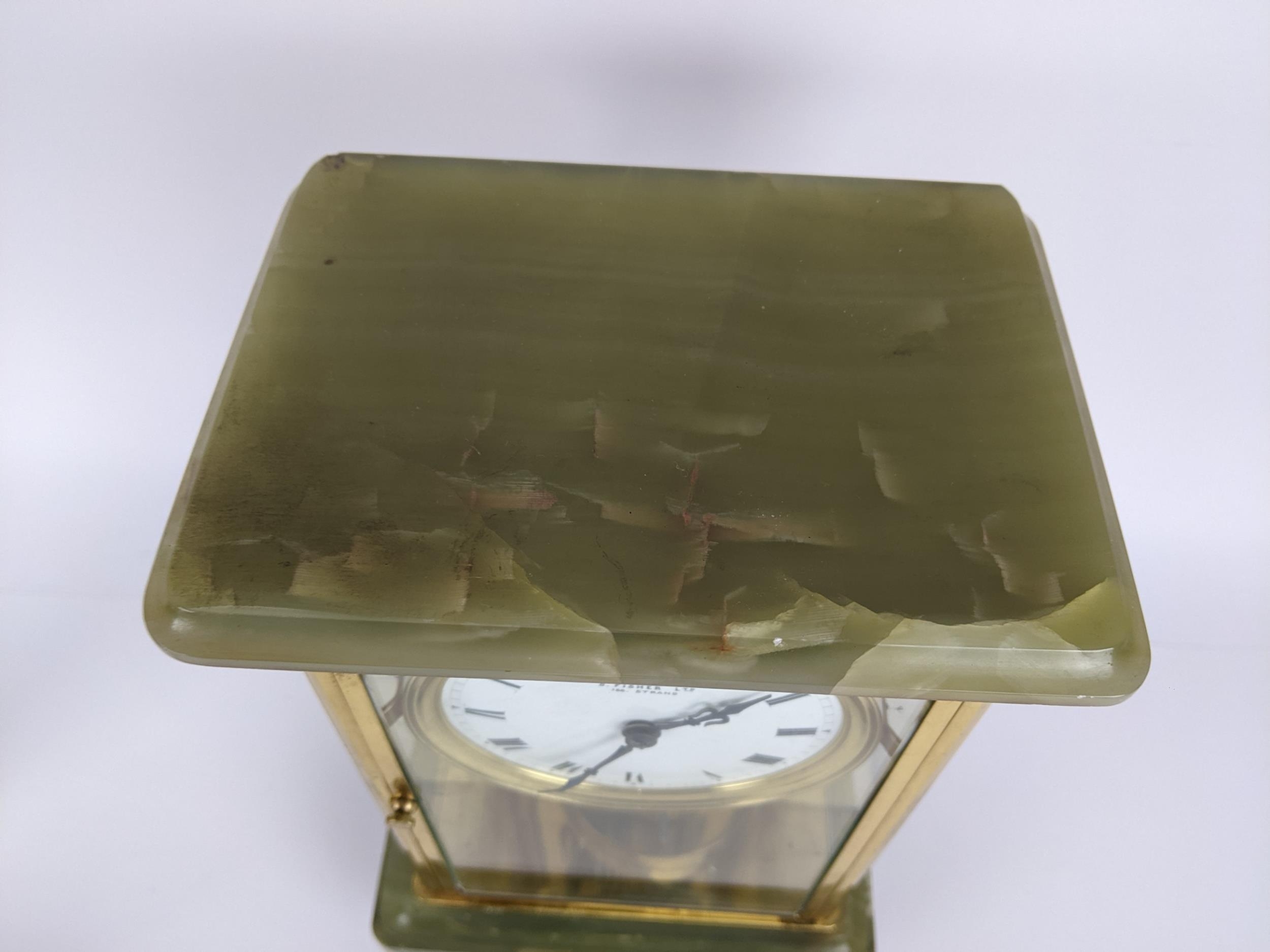 A late 19th century onyx and brass mantle clock, the case having a stepped cornice above a - Image 2 of 6