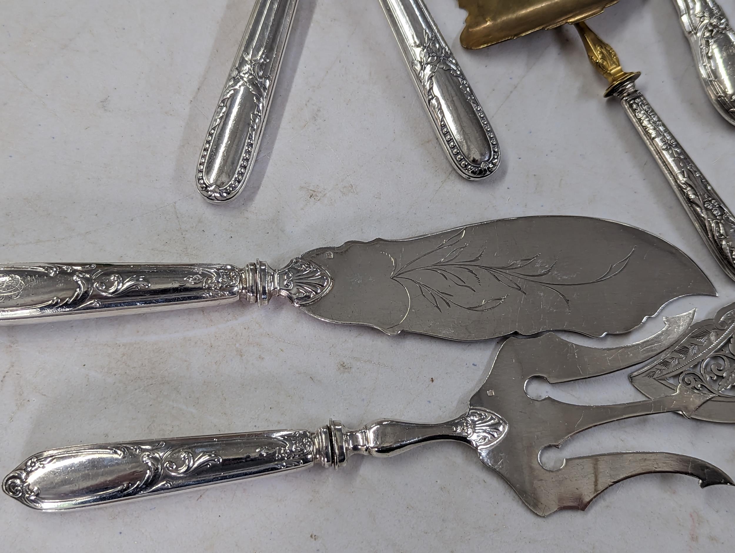 A group of mixed 19th century and later silver handled serving sets, to include French examples, - Image 2 of 8